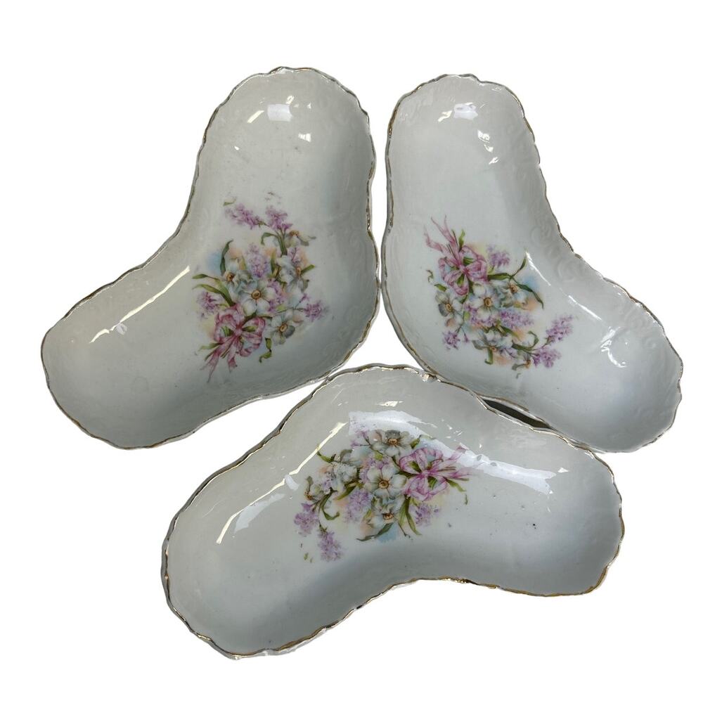 Set of 3 Vintage Heart Shaped Triangle Ceramic Shallow Floral Dishes Tablescape